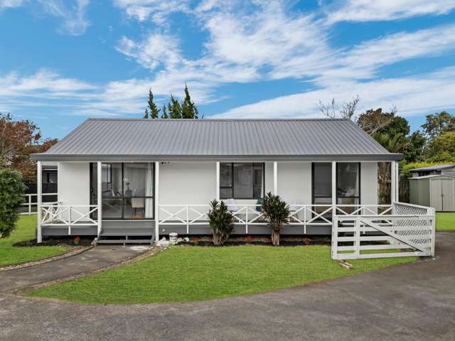 Renovated Beauty with Space in Ranui!!