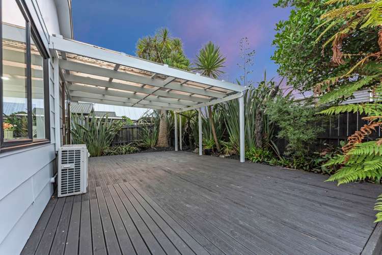 18B Glengarry Road Glen Eden_26
