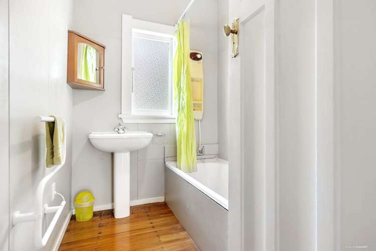 1a Vagus Place Royal Oak_16