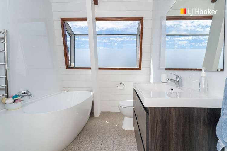 4 Barling Street Macandrew Bay_14