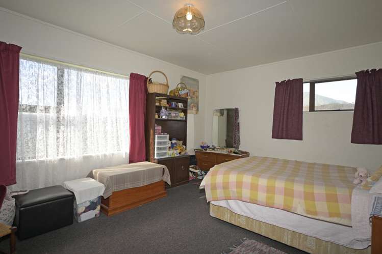 14 Peter Lippa Drive Kawerau_6