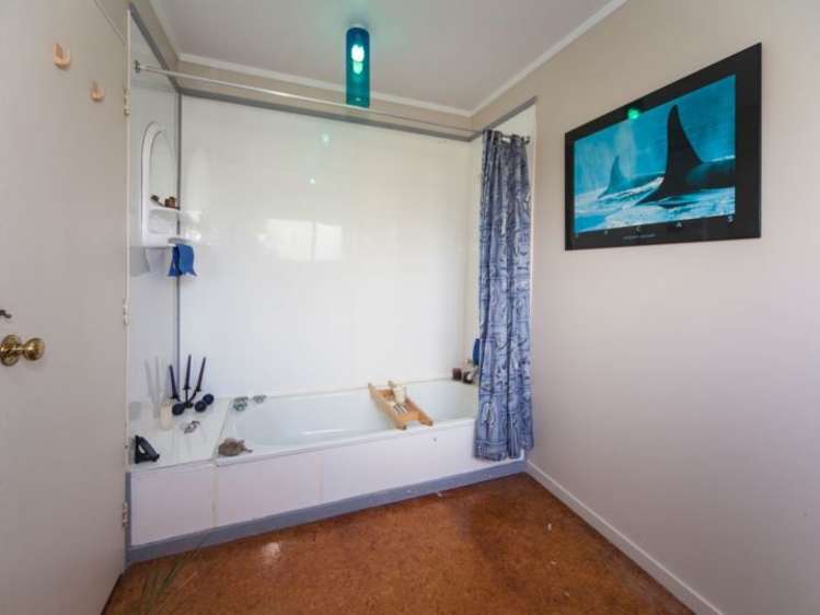 1/12 Karamu Street Te Atatu Peninsula_8