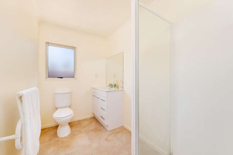 8 San Ambrosio Rise Henderson_19