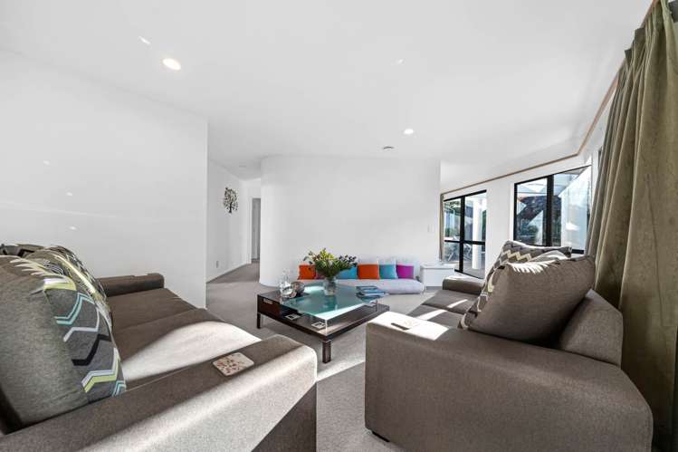 116 Longford Park Drive Takanini_8