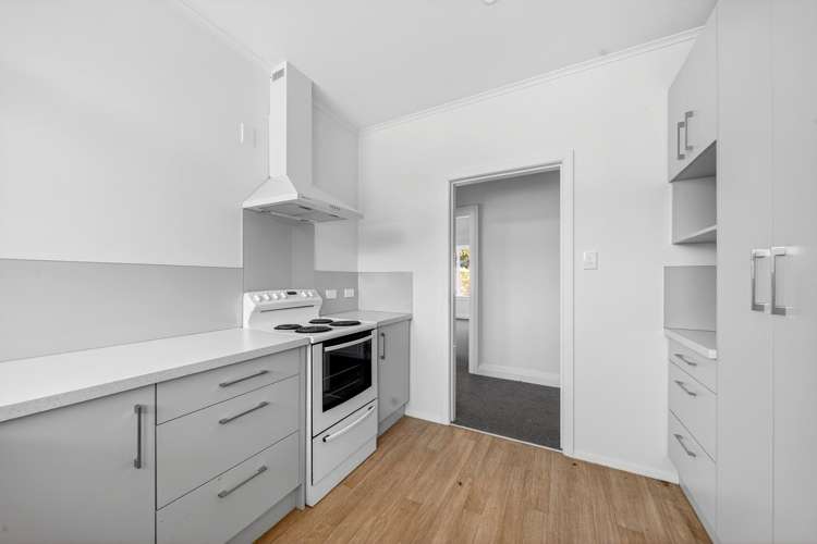 176 High Street North_1