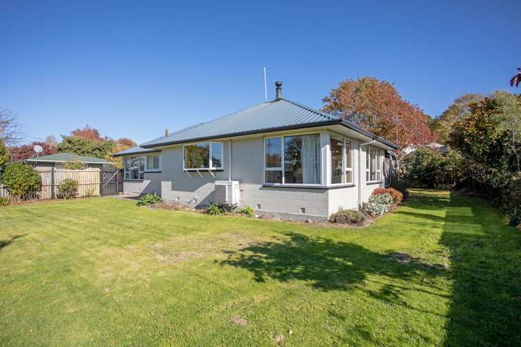 67 Moffat Drive Lincoln_18