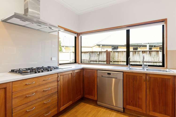 41 Huntington Drive_5