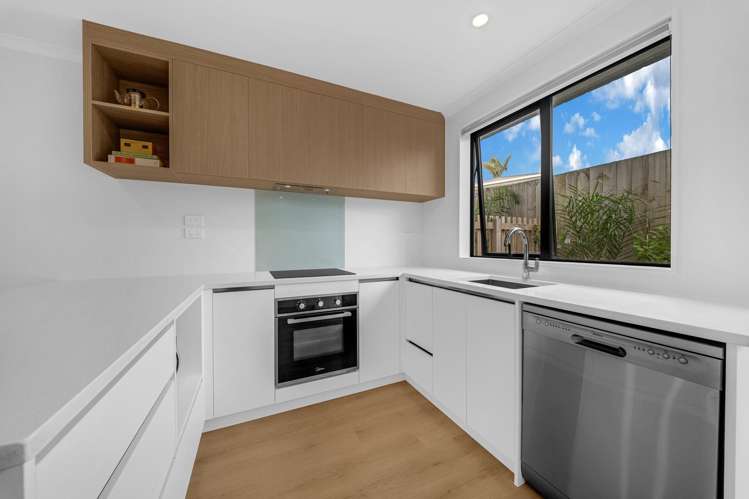 4/29 Normandy Place Henderson_9