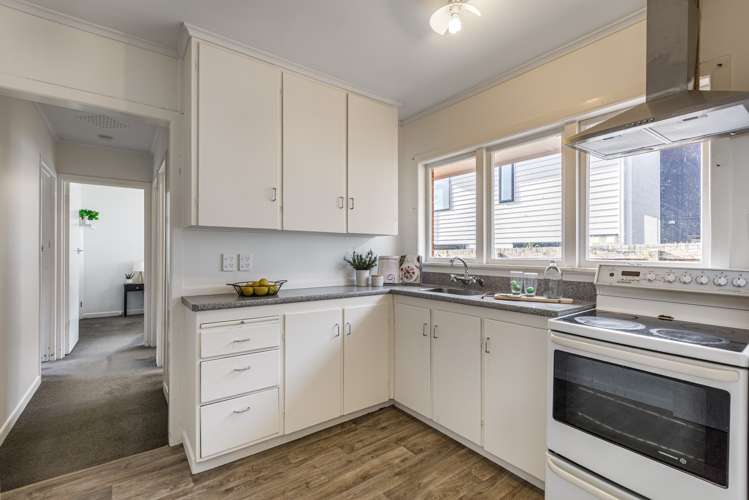 2/39 Tawhiri Road One Tree Hill_9