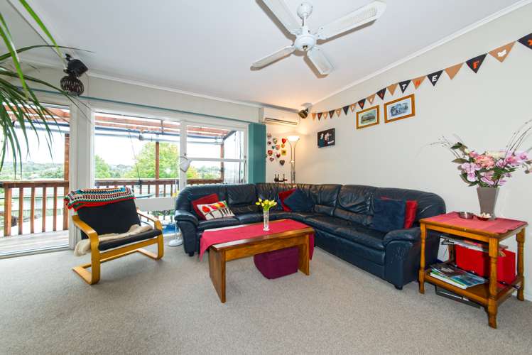 38a Routley Drive Glen Eden_9