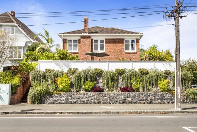 706 Mount Eden Road Mount Eden_1