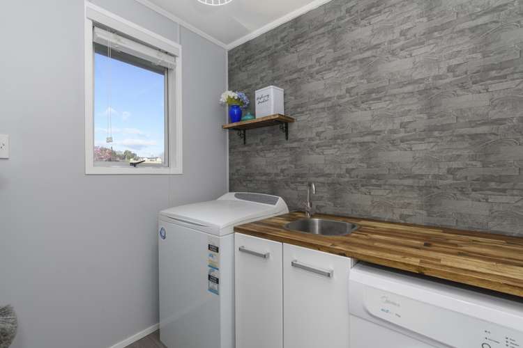 110 Coopers Road Gate Pa_18