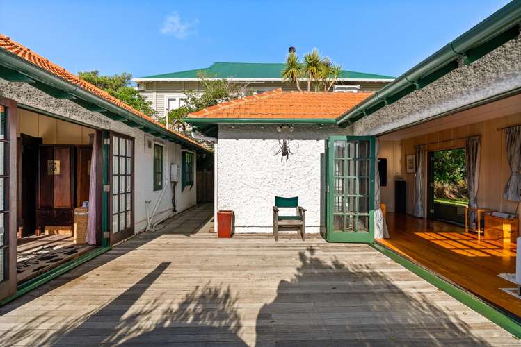 23 St Michaels Crescent Kelburn_19