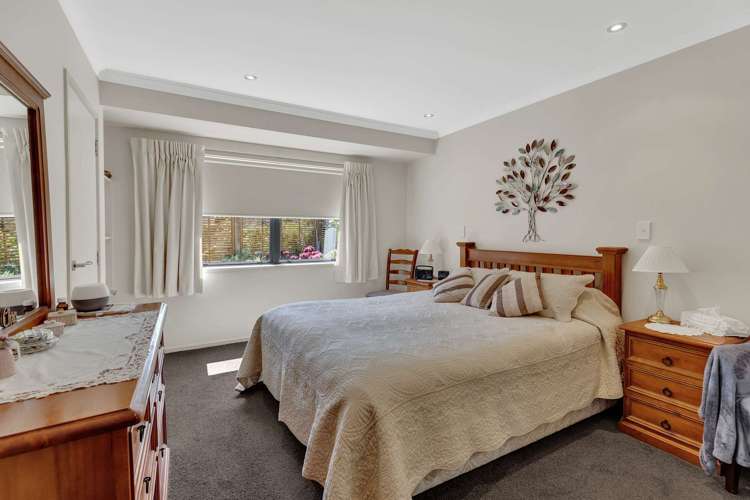 2/36 Caversham Road Springvale_16