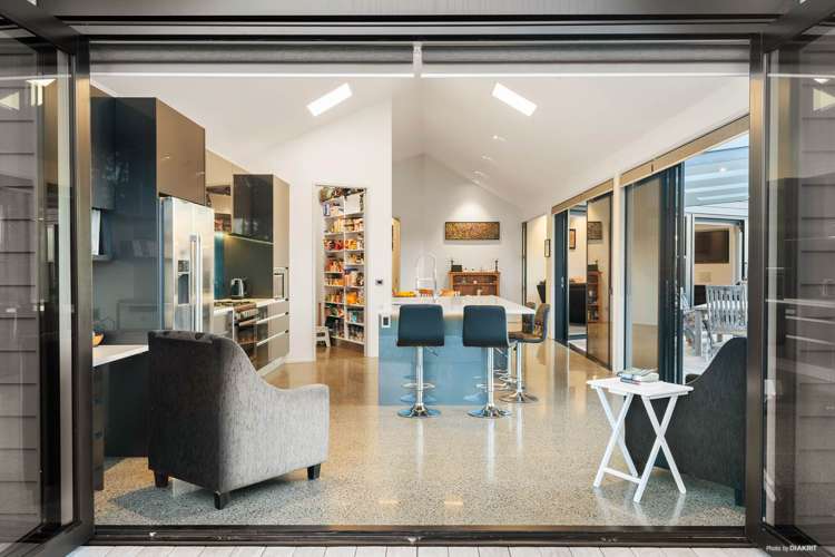 38 Trig Road Whitford_9