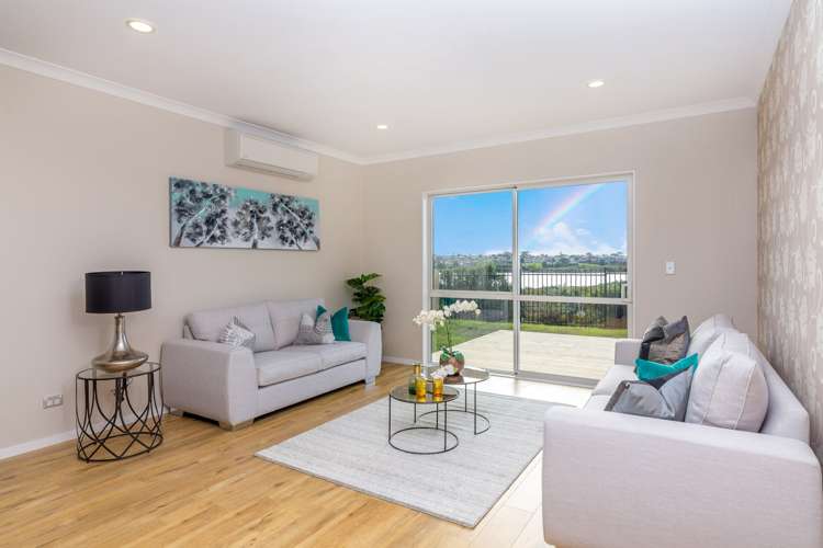 3 Iwinuku Crescent Wattle Downs_3