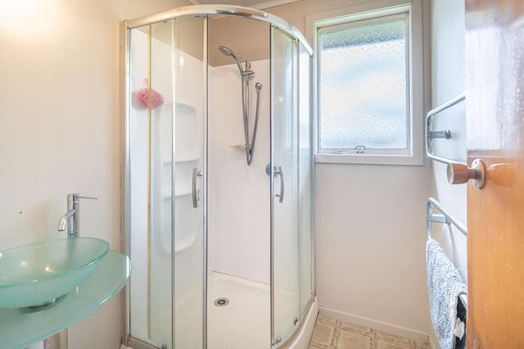 84 Chatham Road Flaxmere_5