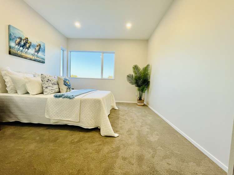 101 Tributary Parade Karaka_11