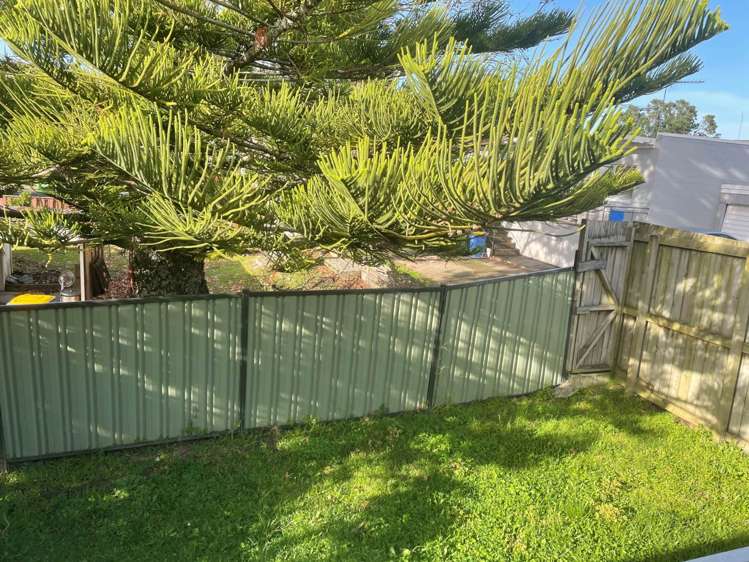 2/90 Titirangi Road New Lynn_5