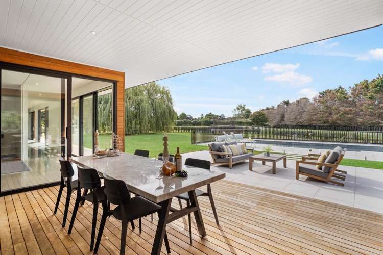 242 Seagrove Road Waiau Pa_17