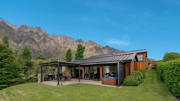 10 Caithness Court Jacks Point_25