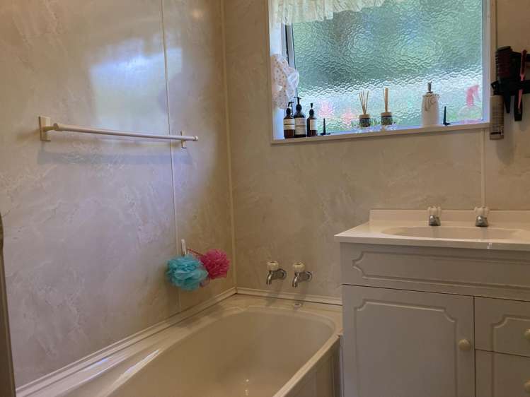 1/9 Pukekohatu Street Waitara_19