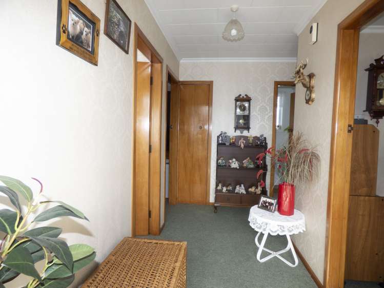 2/5 Waimea Street Westown_10