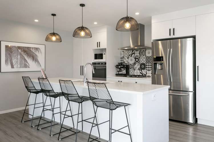 7 Roto Close Wharewaka_10