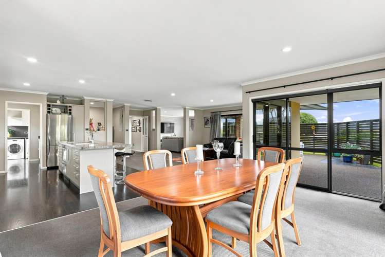2 Flavell Drive Orewa_31