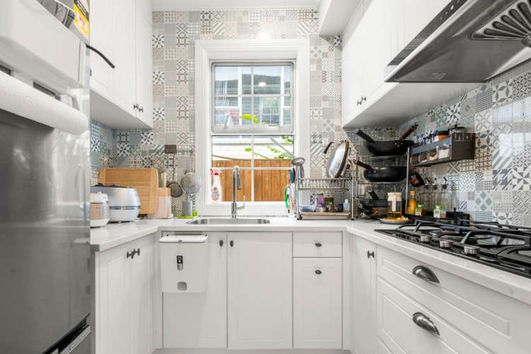 2 Piringa Street Flat Bush_9