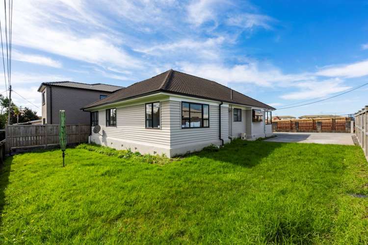 146 Mcleod Road Te Atatu South_19
