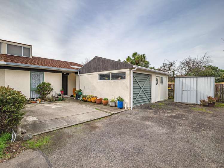 5/38 Weraroa Road_1