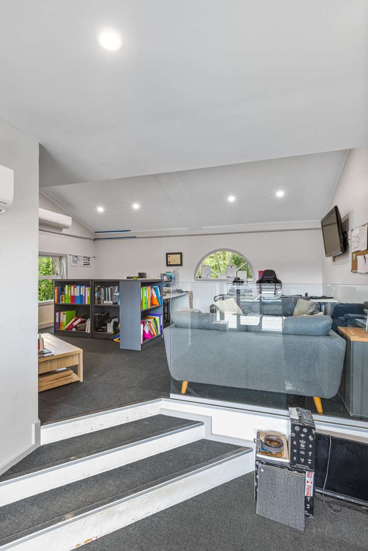 1174 Kahikatea Flat Road Waitoki_29