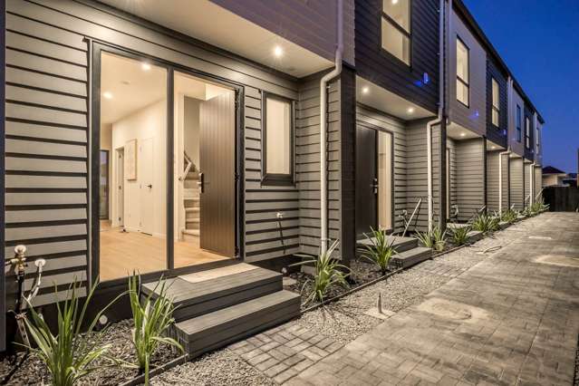 Entry Level, Mangere Central Location