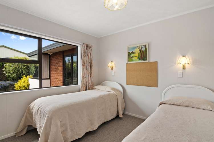 8 Ledger Close Richmond_11