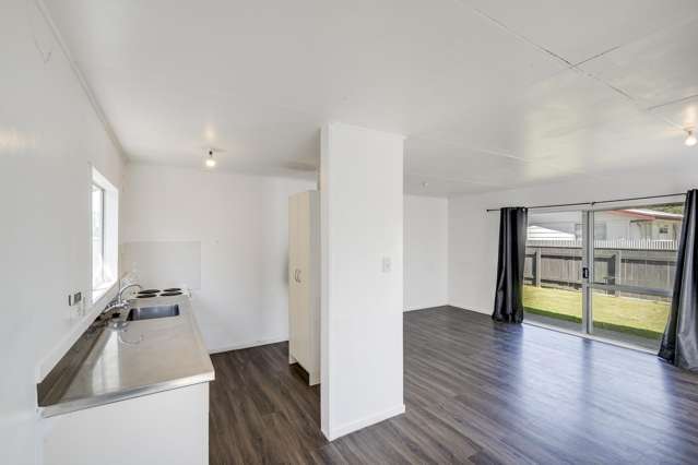 5A Kilkee Terrace Flaxmere_1