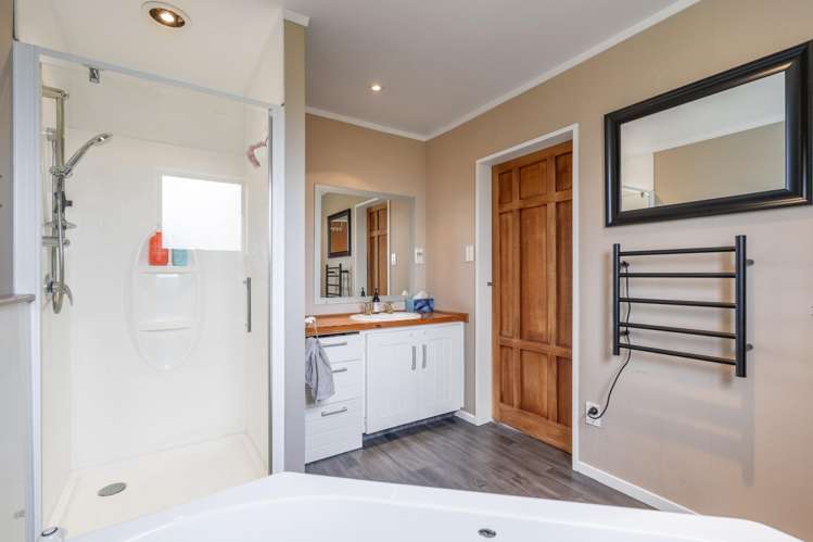 25 Marama Avenue South Otatara_17