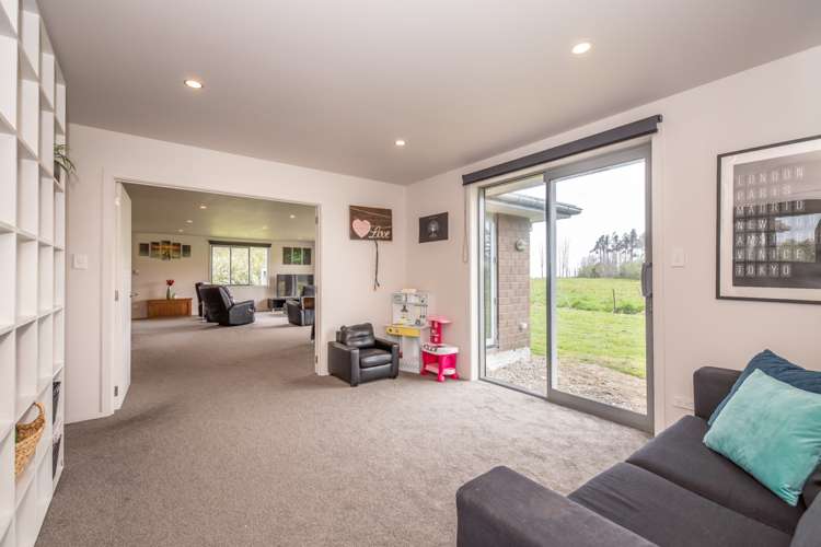 347 Utopia Road Westport_11