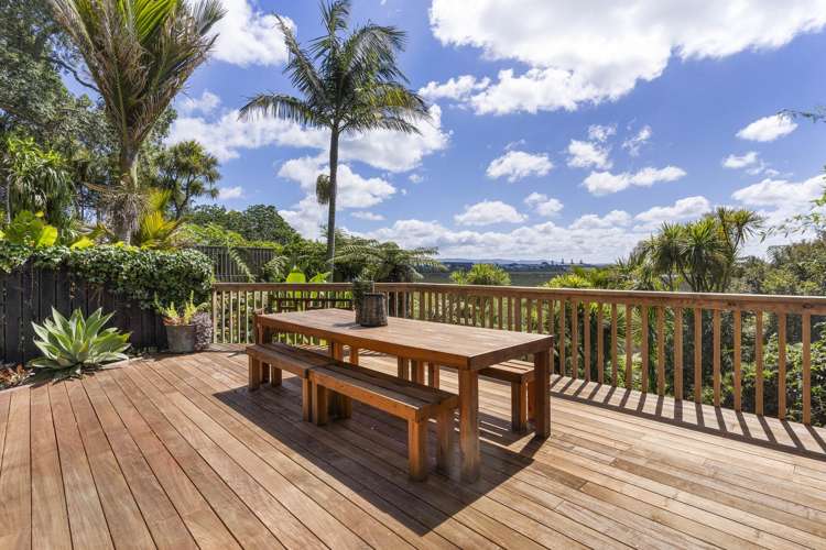 1/7a Seaside Avenue Waterview_14