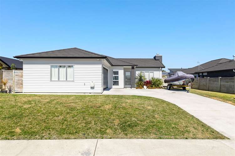 36 Pohutukawa Parade Riverhead_1