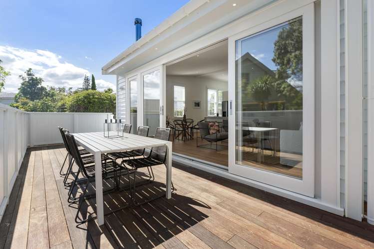 4 Clarence Road Northcote Point_17