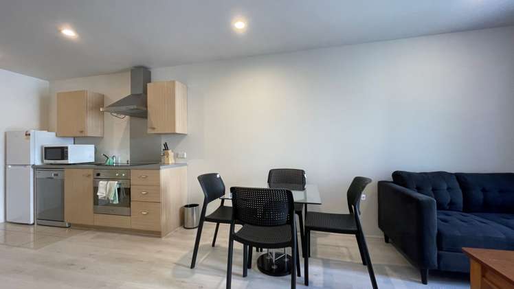 311/8 Ronayne Street 1761_3