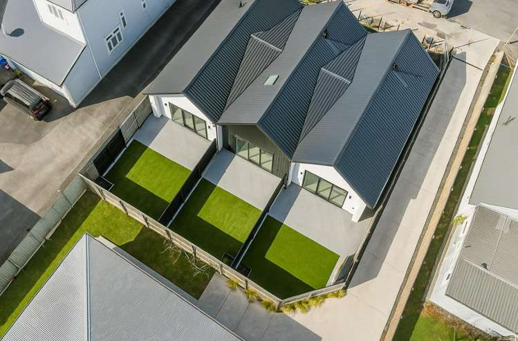 2/10 Mathieson Street City Centre_13