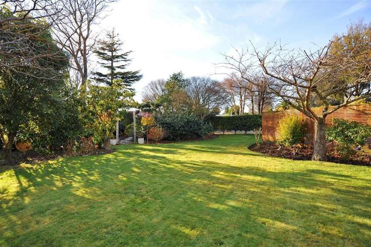 10 Stanton Place Woodend_17