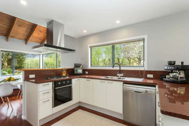 23 Twin Springs Drive Helensville_8