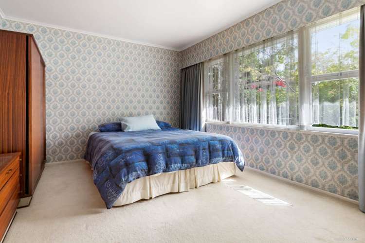 18 Dennis Avenue Hillpark_11