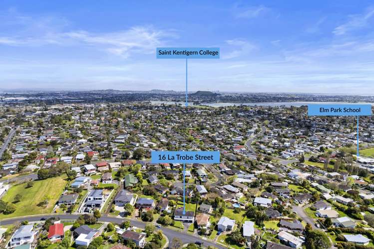 16 La Trobe Street Pakuranga Heights_27