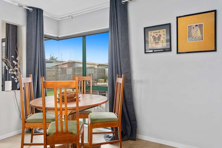 16 Edgewater Grove Whakatane_7