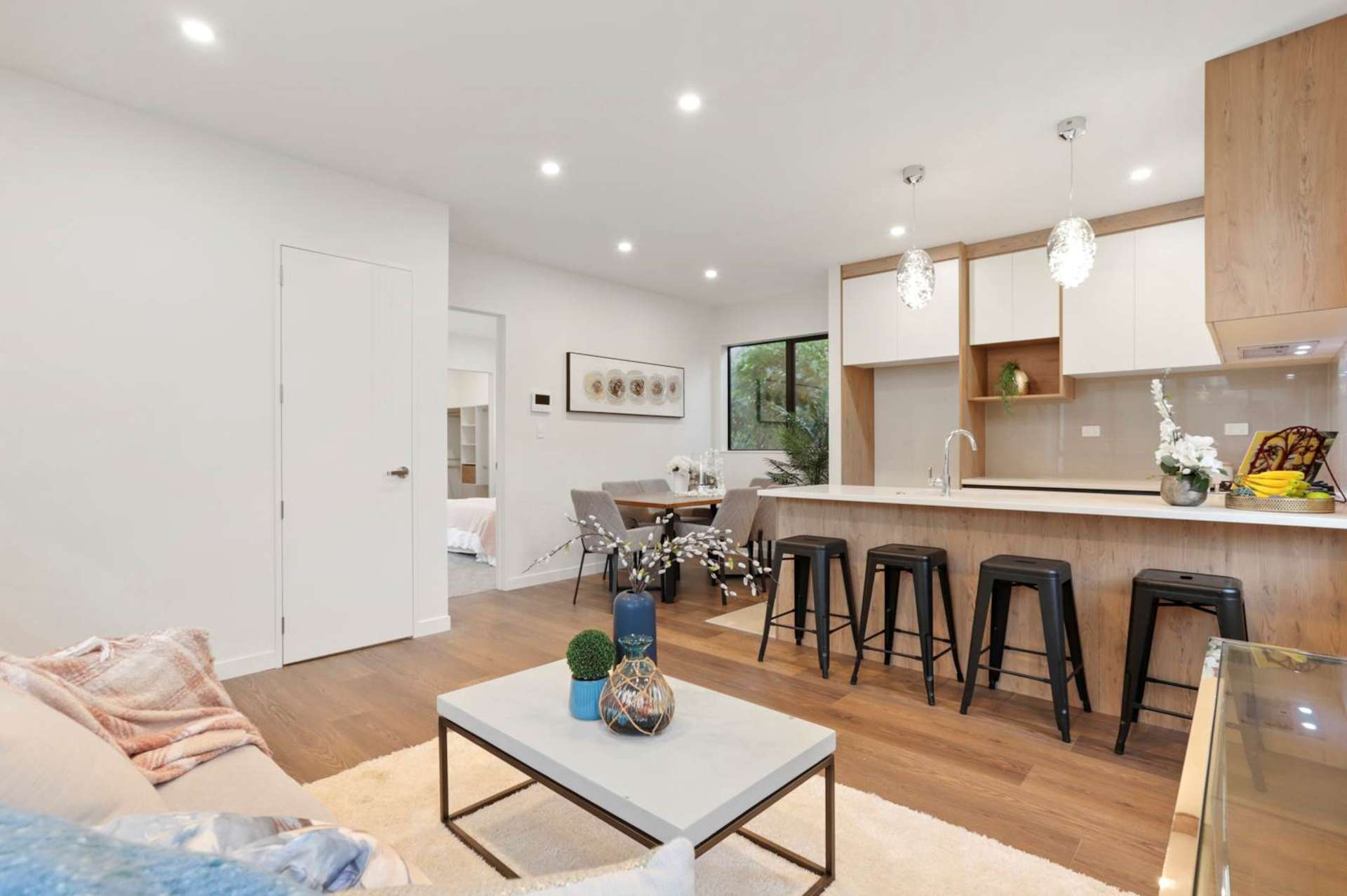 2/37 Garton Drive Massey_0