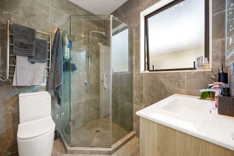 8C Pascoe Street Mt Roskill_15